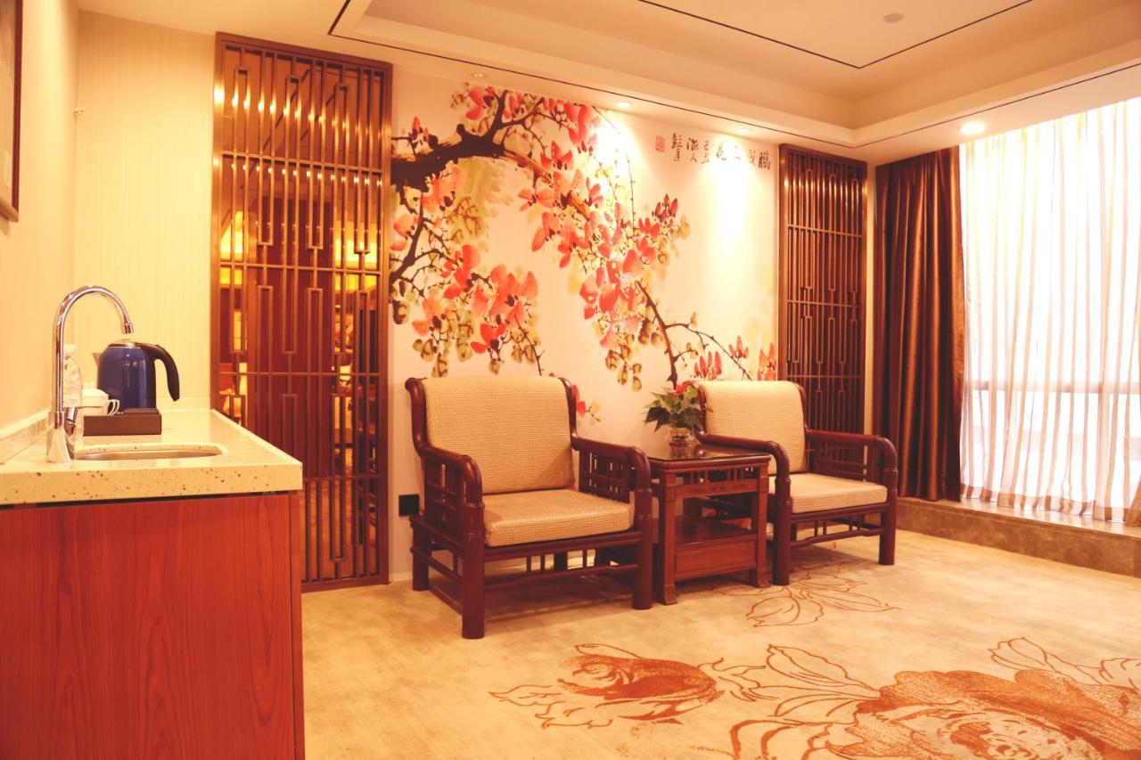 Zhongbo Art Hotel Kuangcsou Kültér fotó