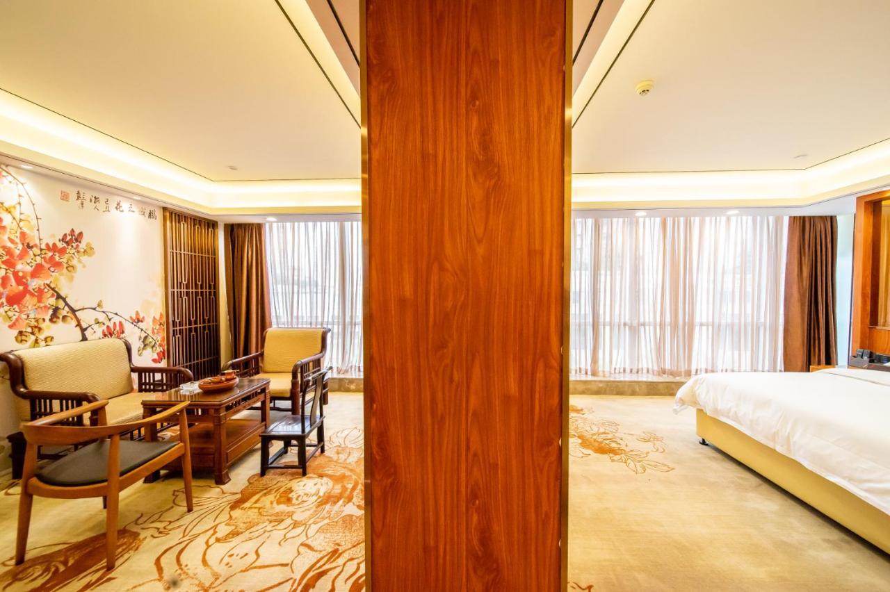 Zhongbo Art Hotel Kuangcsou Kültér fotó