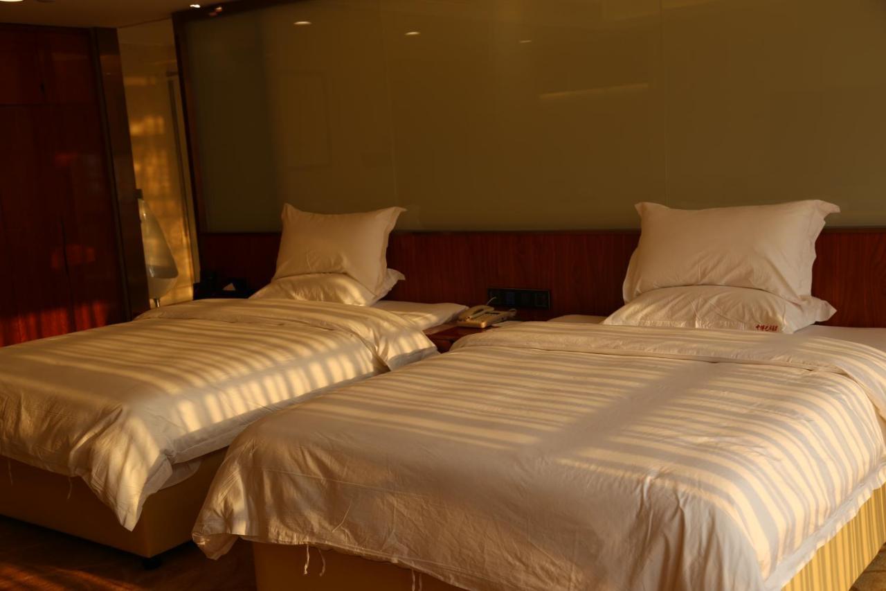 Zhongbo Art Hotel Kuangcsou Kültér fotó